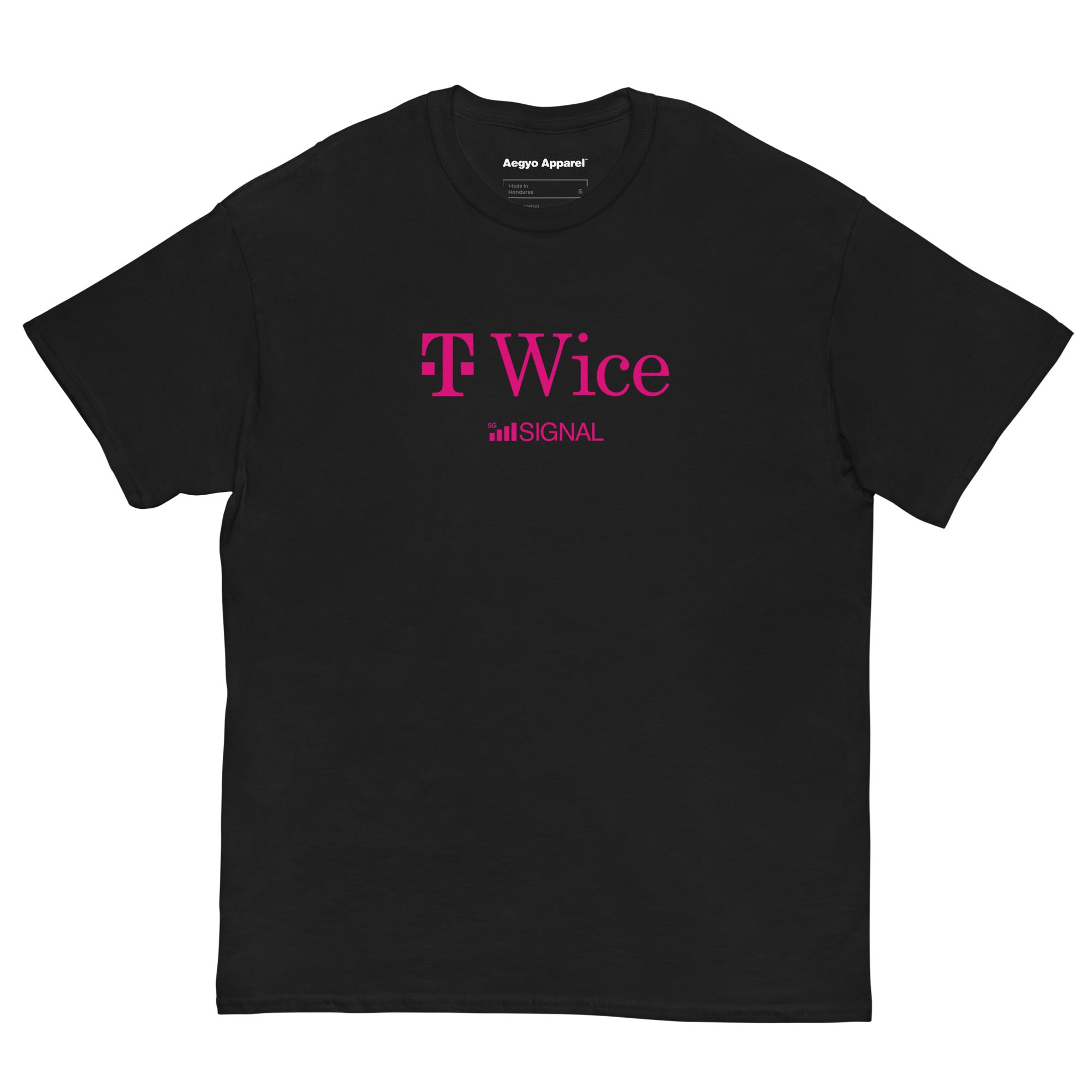 Twice K-pop Girl Group Classic Unisex T-Shirt